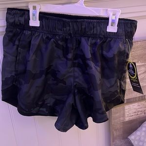 Brand new camo athletic shorts with inner lining